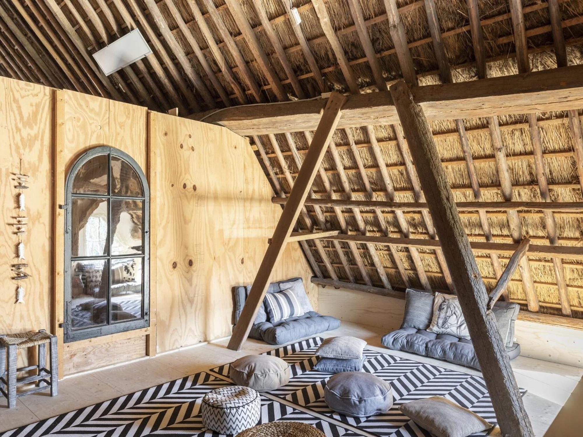 Luxuriously Restored Farmhouse With Trendy Interior Close To Sea And Forest Groet Exterior photo